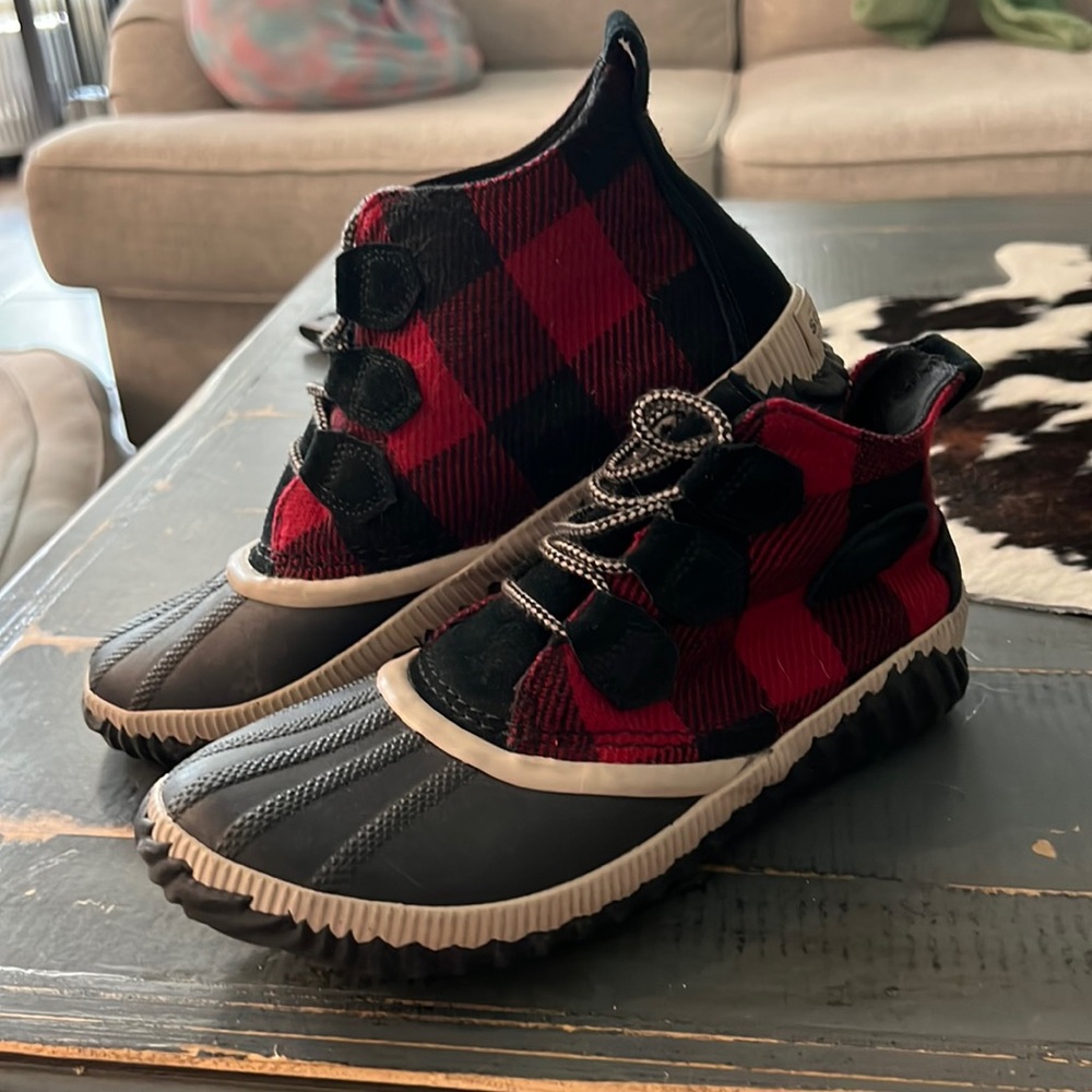 Sorel duck boots 8.5